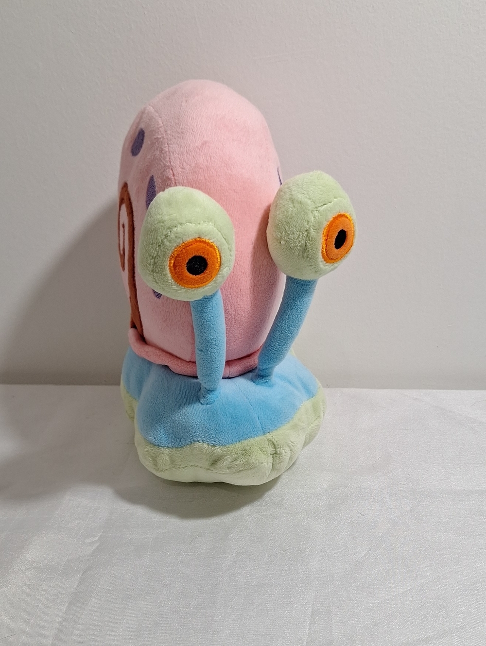 Gary The Snail Spongebob Plushie - Picture 2 of 3